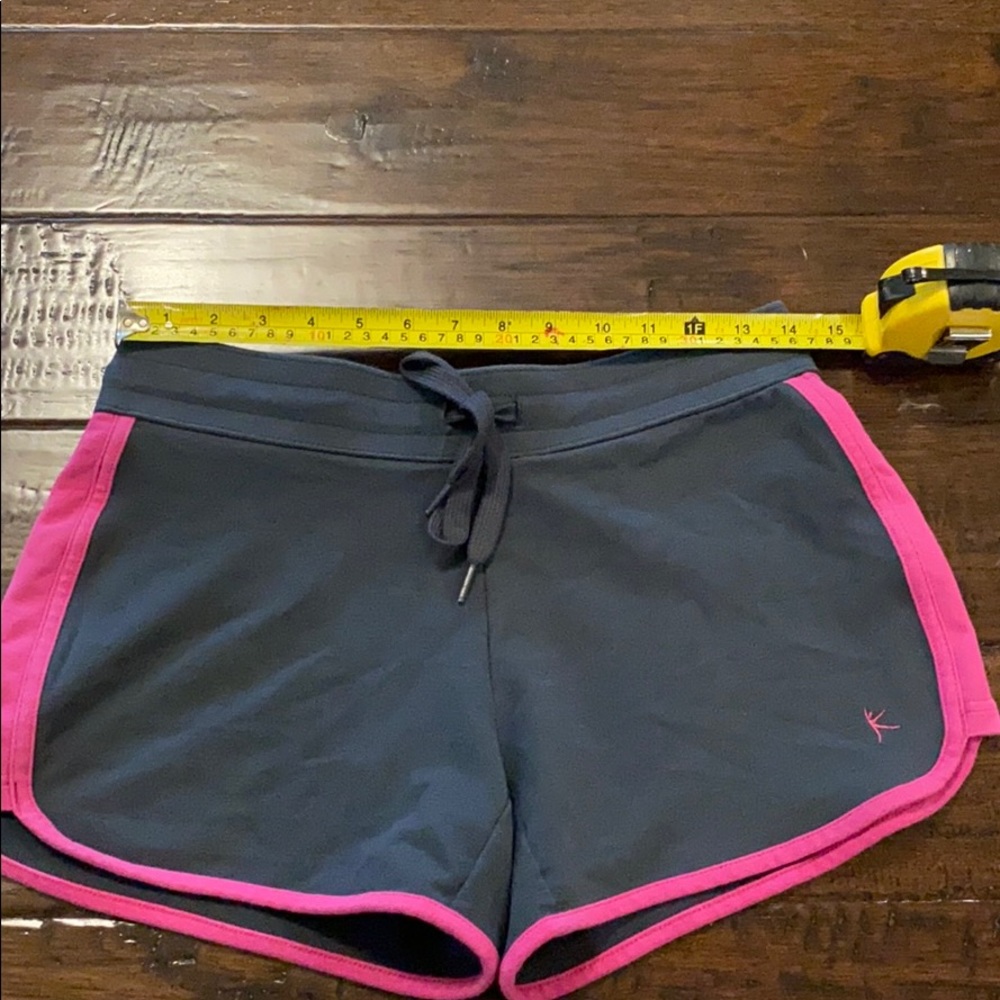 💕Danskin gray and pink soft track shorts small - Picture 2 of 4